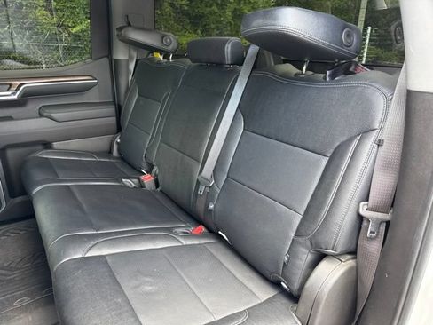 Used 2022 Chevrolet Silverado 1500 RST AWD/4WD image 26