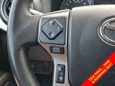 Certified 2023 Toyota Tacoma SR5 AWD/4WD image 27