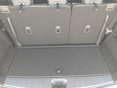 New 2026 Nissan Pathfinder SL image 28