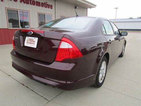 Used 2012 Ford Fusion S FWD image 9