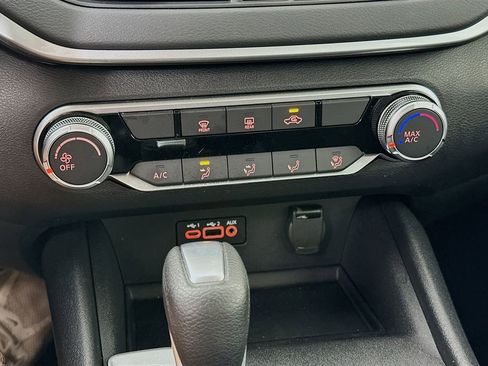 Certified 2025 Nissan Altima 2.5 S FWD image 23