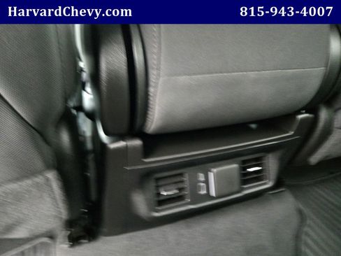 Used 2025 Chevrolet Silverado 2500 LT w/ Convenience Package image 27