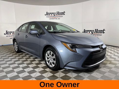 Used 2024 Toyota Corolla LE image 4