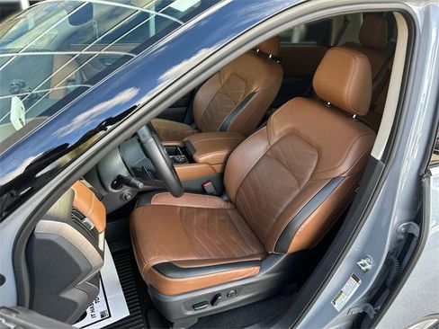 Used 2023 Nissan Pathfinder Platinum w/ Cargo Package image 12