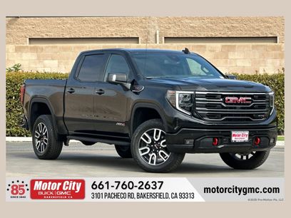 Certified 2025 GMC Sierra 1500 AT4 w/ AT4 Premium Package