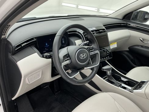 Used 2024 Hyundai Tucson SEL w/ Convenience Package image 13