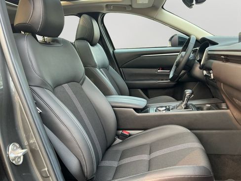 Used 2026 MAZDA CX-50 AWD 2.5 S w/ Preferred Pkg image 12
