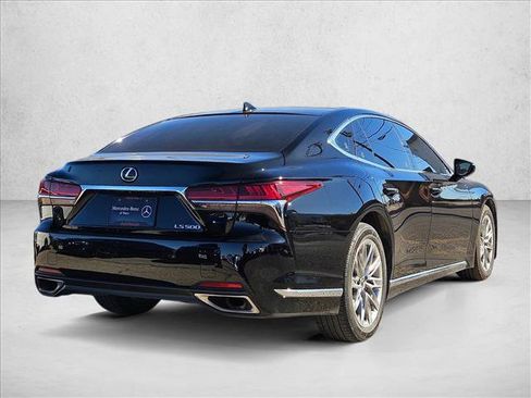 Used 2018 Lexus LS 500 w/ Accessory Package (Z2) image 5