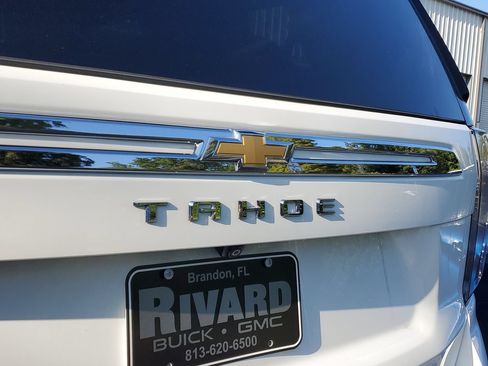 Used 2022 Chevrolet Tahoe LT w/ LT Signature Package AWD/4WD image 6