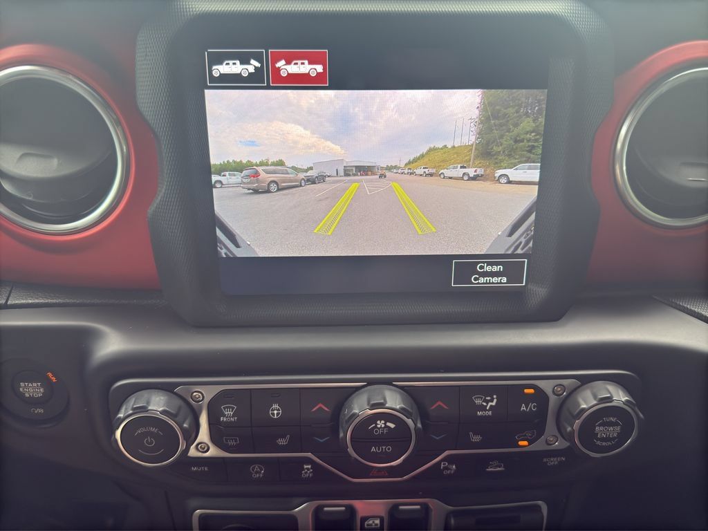Used 2020 Jeep Gladiator Rubicon AWD/4WD image 34