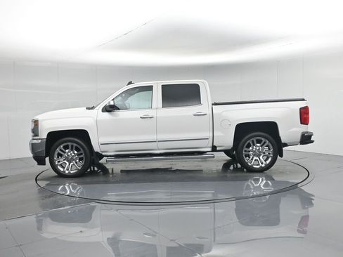 Used 2016 Chevrolet Silverado 1500 LTZ w/ LTZ Plus Package image 30