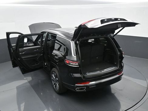 New 2025 Jeep Grand Cherokee L Overland image 60