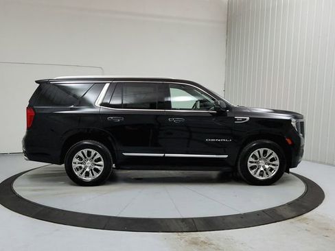Used 2024 GMC Yukon Denali RWD image 8