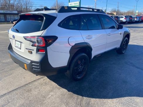 Used 2022 Subaru Outback Wilderness image 5