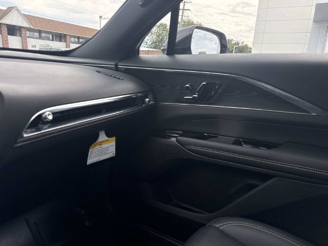 Certified 2024 Cadillac Lyriq Sport w/ LPO, Floor Liner Package AWD/4WD image 47
