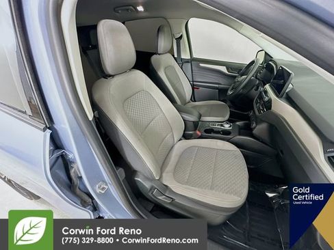 Certified 2022 Ford Escape SE w/ SE Sport Appearance Package image 30