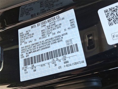 New 2026 Lincoln Nautilus Reserve w/ Jet Appearance Package image 10