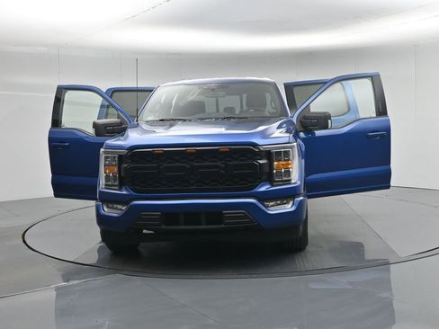 Certified 2022 Ford F150 XLT w/ Equipment Group 302A High image 28