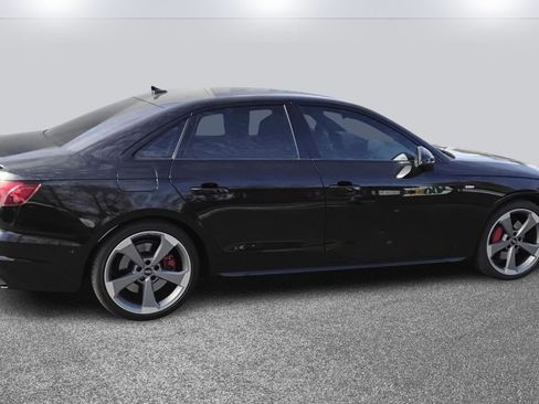 Used 2023 Audi A4 2.0T Prestige w/ Prestige Package image 4