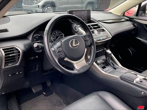Used 2018 Lexus NX 300h AWD image 16