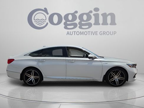 Certified 2021 Honda Accord Touring image 6