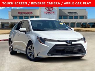 Used 2023 Toyota Corolla LE image 1