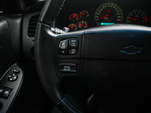 Used 2002 Chevrolet Monte Carlo SS w/ Pace Car Replica Pkg image 19