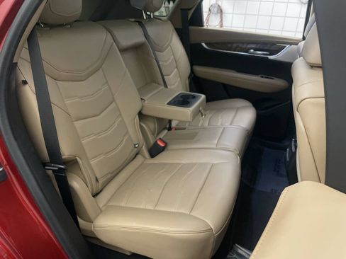 Used 2022 Cadillac XT5 Sportv w/ Platinum Package AWD/4WD image 22