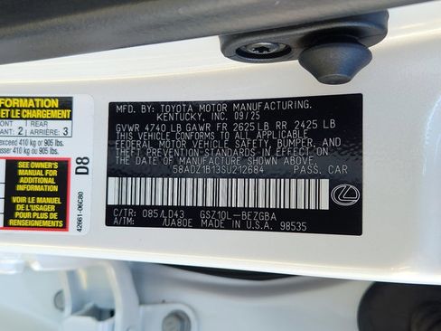 New 2025 Lexus ES 350 w/ Premium Package image 18