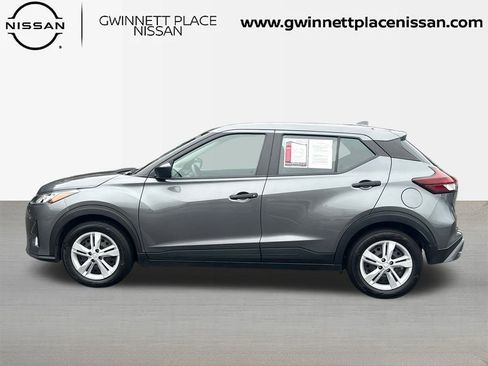 Used 2024 Nissan Kicks S image 8