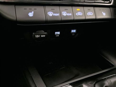 Certified 2023 Hyundai Elantra Limited FWD image 27