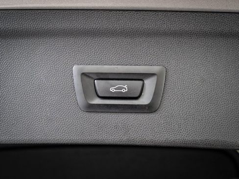 Used 2023 BMW iX M60 image 20