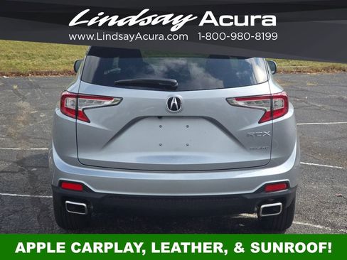Used 2025 Acura RDX SH-AWD image 5