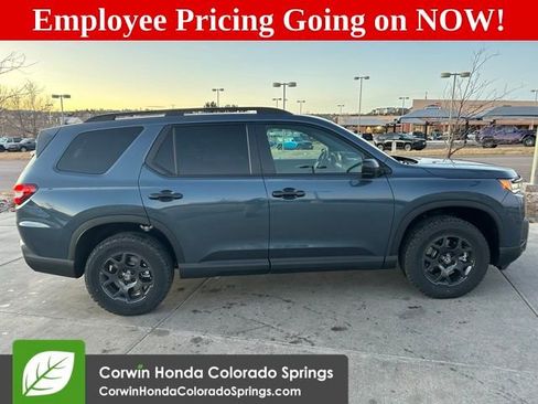 New 2026 Honda Pilot TrailSport image 11