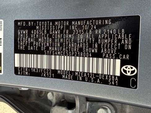Used 2025 Toyota Corolla SE FWD image 27