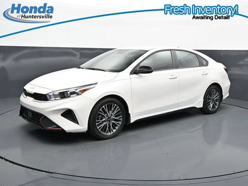 Used 2024 Kia Forte GT-Line FWD image 4