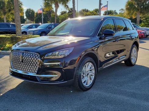 Certified 2024 Lincoln Corsair Premiere image 3