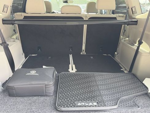 Certified 2026 Volkswagen Atlas SE w/ Panoramic Sunroof Package FWD image 29