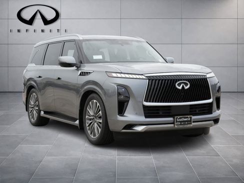 New 2026 INFINITI QX80 Luxe RWD image 3