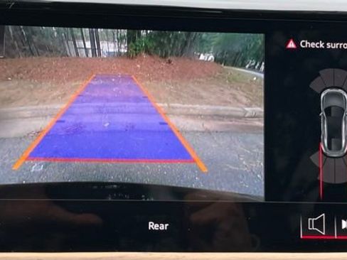 Used 2023 Audi e-tron GT Premium Plus image 25