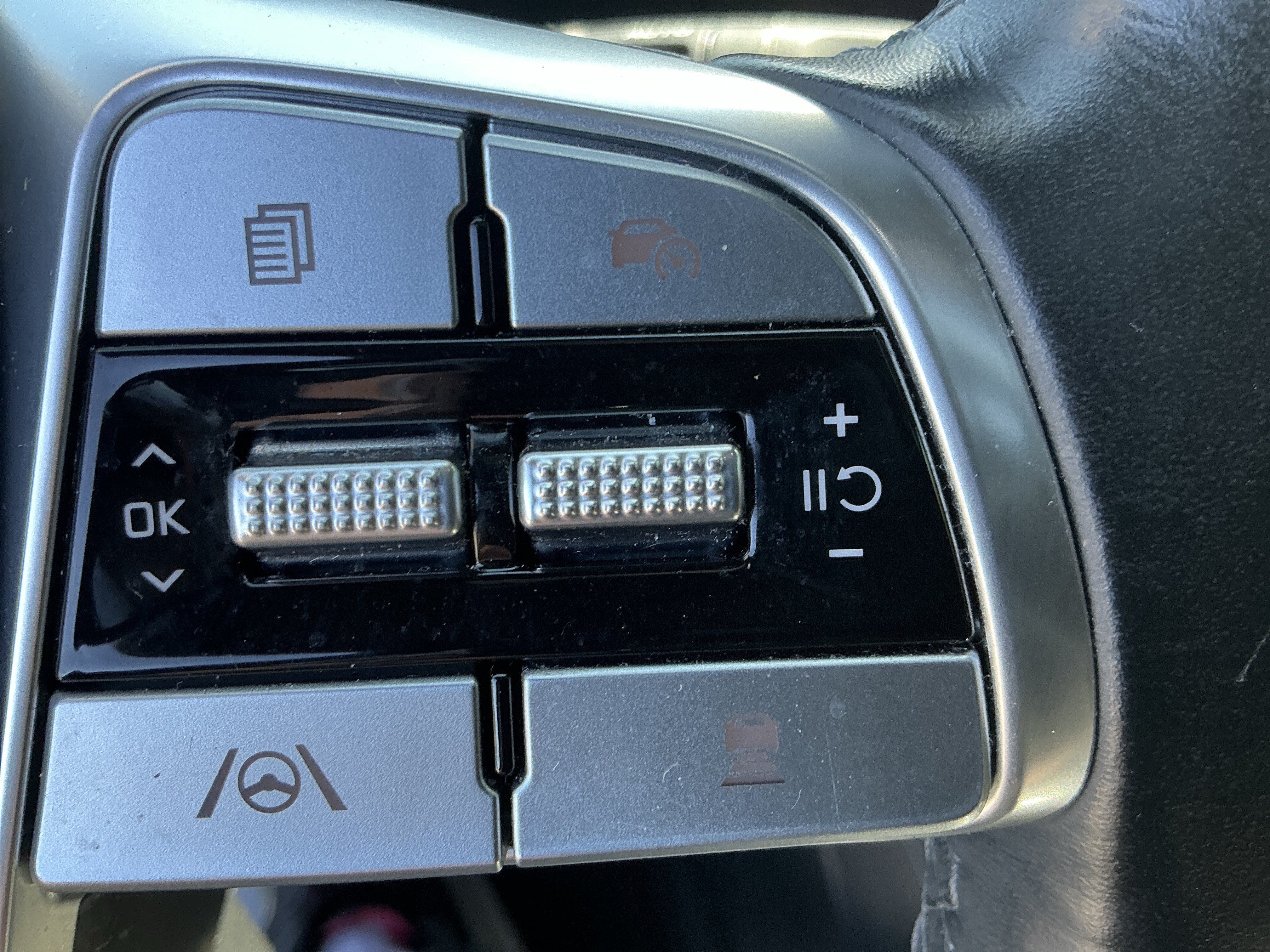 Certified 2024 Kia Telluride SX Prestige X-Line AWD/4WD image 18