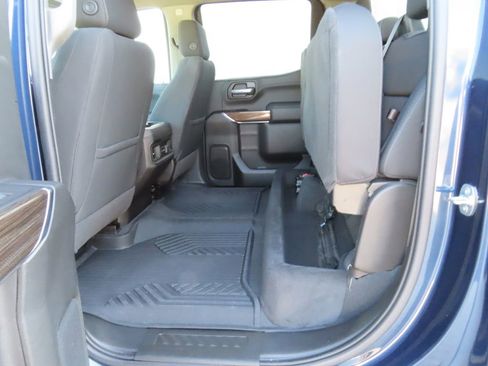 Used 2021 Chevrolet Silverado 1500 RST image 40