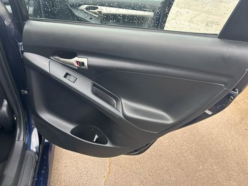 Used 2009 Pontiac Vibe GT image 13