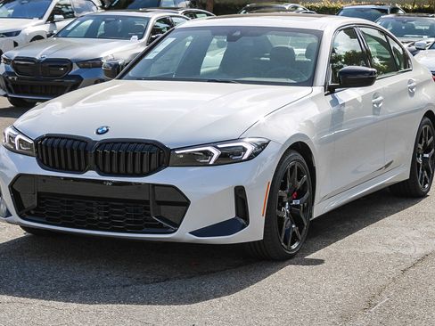 New 2026 BMW 330i Sedan w/ M Sport Package RWD image 3