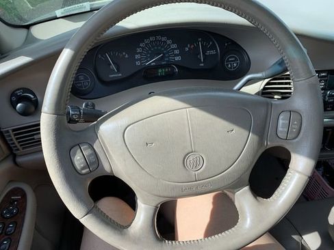 Used 2003 Buick Century Custom image 19