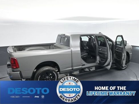 New 2026 RAM 3500 Laramie AWD/4WD image 60