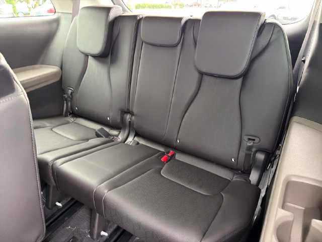 New 2027 Kia Carnival FWD image 20