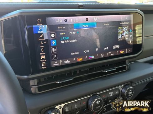 New 2026 Jeep Gladiator Mojave AWD/4WD image 16