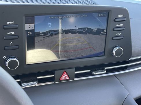 New 2026 Hyundai Elantra SE image 25