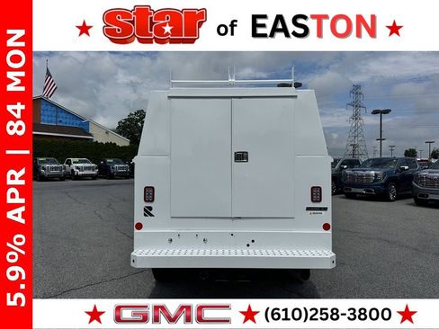 New 2025 GMC Sierra 3500 Pro w/ Convenience Package image 8